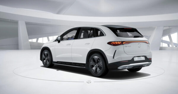 EQE 350 SUV Electric Art <br><span style="color: #808080;">(ราคาเดิม 4,850,000)</span> - Image 5