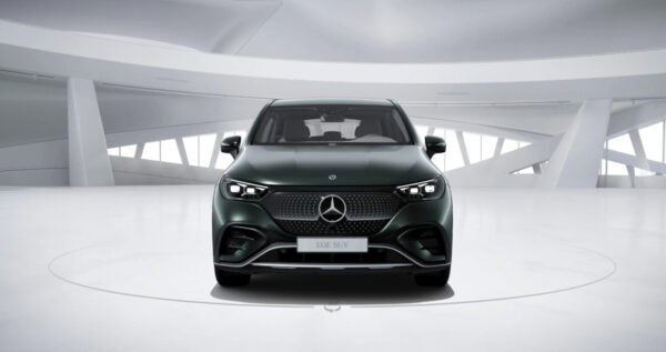 EQE 350 SUV AMG Line <br><span style="color: #808080;">(ราคาเดิม 5,300,000)</span> - Image 2