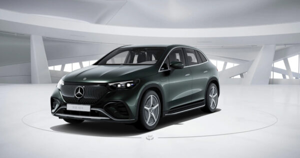 EQE 350 SUV AMG Line <br><span style="color: #808080;">(ราคาเดิม 5,300,000)</span> - Image 3